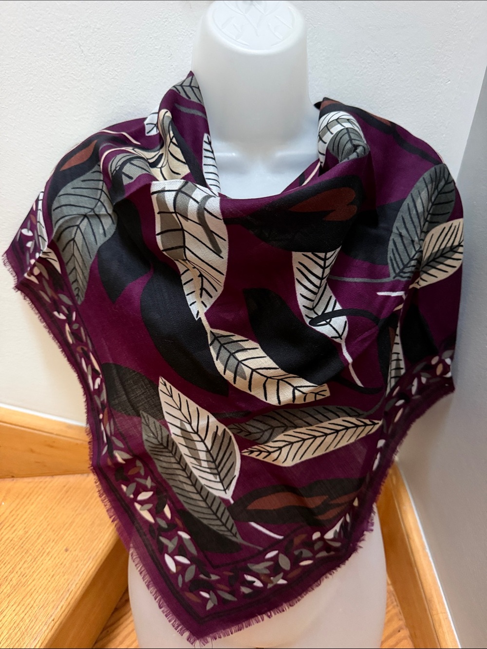VTG 100% Virgin Wool Leaf Print Fringe Scarf Plum Burgundy Hand Printed Japan